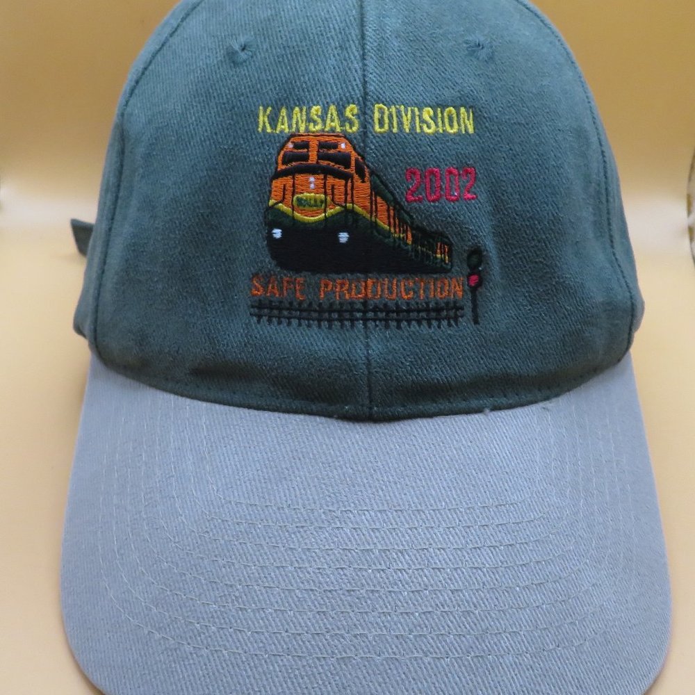 2002 KANSAS BNSF RAILROAD CAP HAT SAFE PRODUCTION